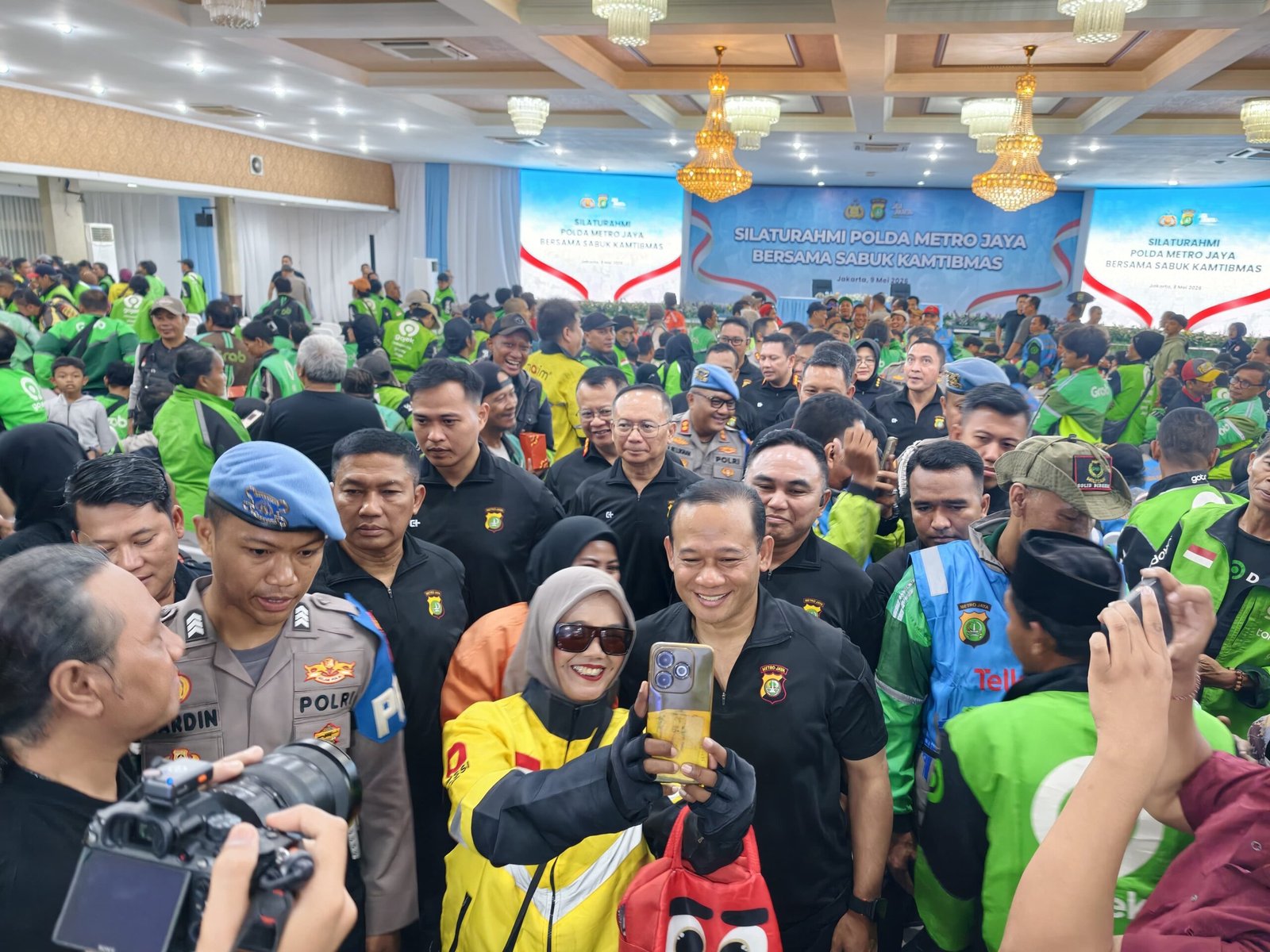 Kapolda Metro Jaya Silaturahmi dengan Sabuk Kamtibmas, Ajak Jaga Lingkungan yang Aman dan Tertib